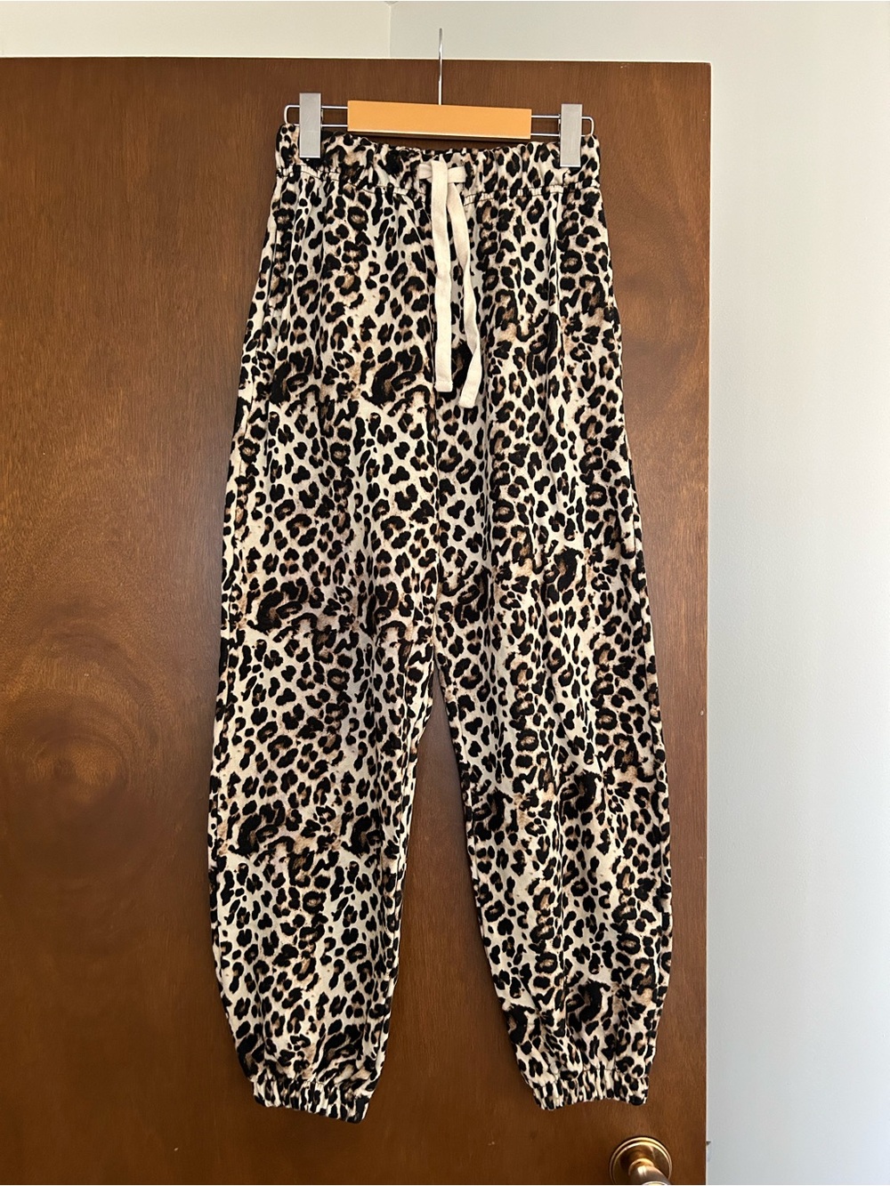 Leopard Print Jogger Pants - Cream and Black